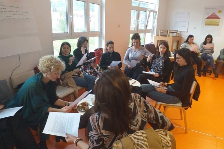 Obuka vaspitača: “Razvoj samopouzdanja, aktivnog pristupa i odgovornosti kod đece RE populacije”