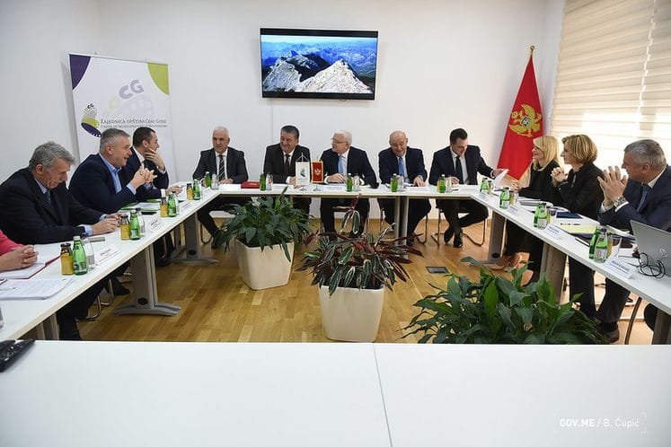 PM Marković, leadership of Union of Municipalities: Government good economic policy transmits to local self-government, cooperation in preparation of regulations to be boosted