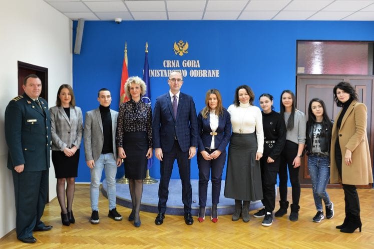 Praksa za srednjoškolce u Ministarstvu odbrane i Vojsci Crne Gore