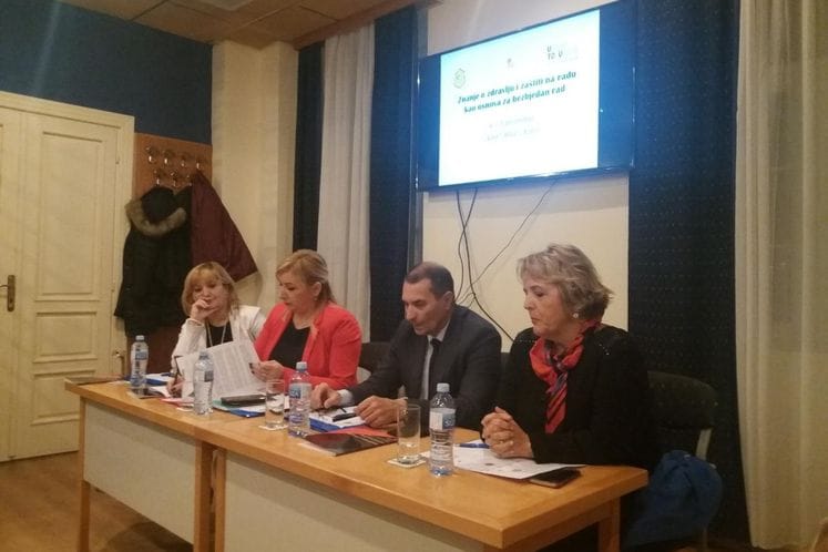 SAOPŠTENJE: JAČANJE KAPACITETA SINDIKATA KROZ STRUČNU OBUKU SINDIKALNIH PREDSTAVNIKA ZAPOSLENIH NA POLJU ZZNR