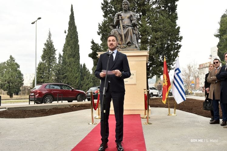 U Podgorici otkriven spomenik crnogorskom gospodaru Ivanu Crnojeviću