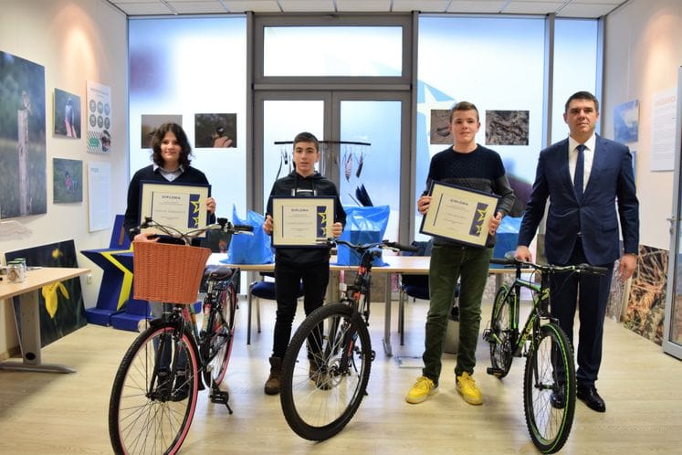 Pobjednicima kviza „Koliko znaš o EU?“ dodijeljene nagrade