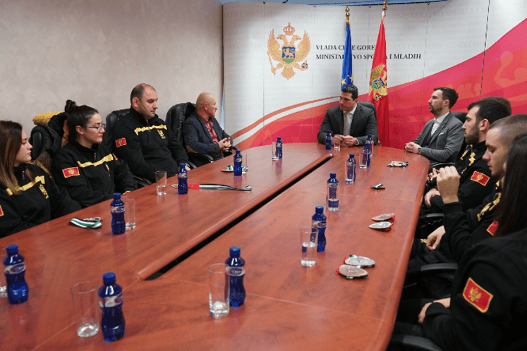 Ju - jitsu šampioni na prijemu kod Janovića