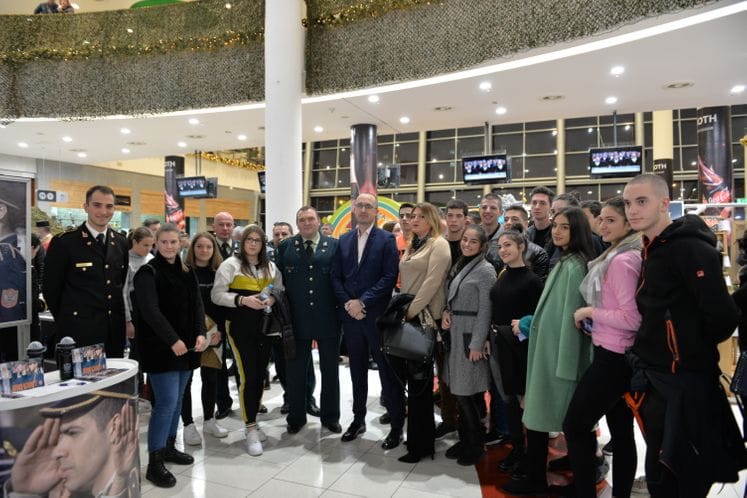 Promocija vojnog poziva u susret novom oglasu za do 80 vojnika po ugovoru