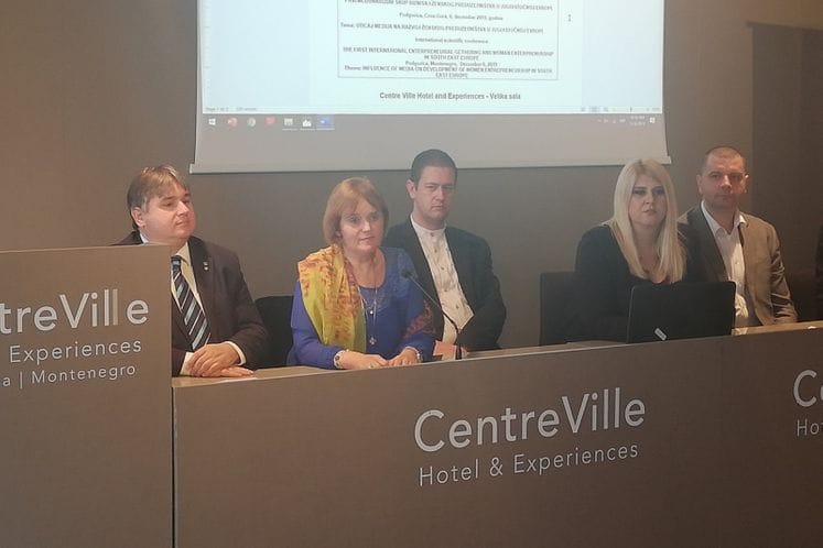 Ekonomska nezavisnost žena predstavlja jedan od najvažnijih uslova da žena bude ravnopravna u društvu