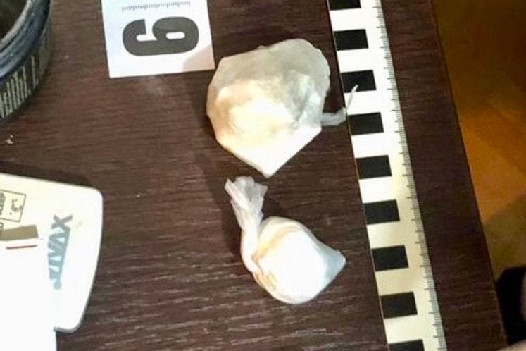 Podgorica: Pretresom pronađen i oduzet kokain vrijedan 12.000 eura; osumnjičeni lišen slobode