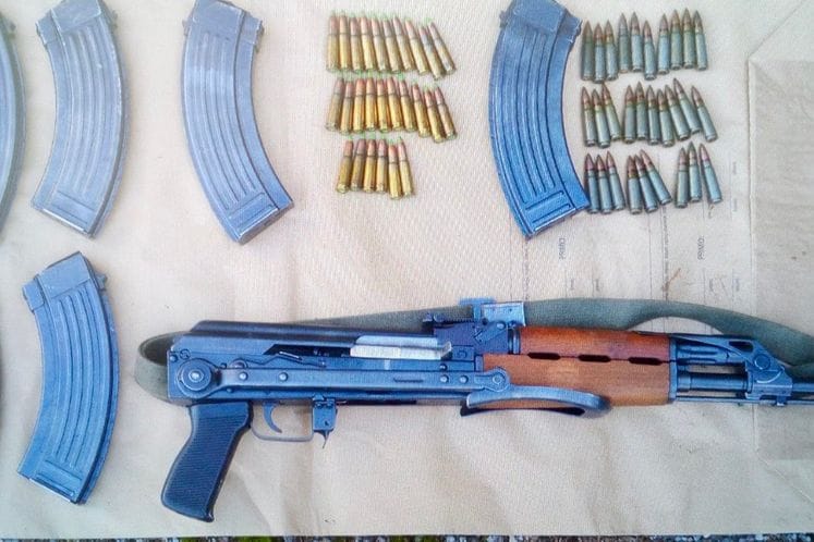 Podgorička policija pronašla automatsku pušku sa municijom; osumnjičeni lišen slobode