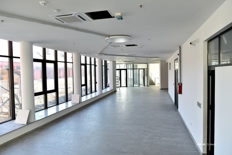 U toku uređenje terena i nabavka opreme za Fakultet likovne umjetnosti na Cetinju