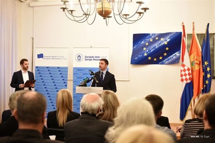 Minister Bogdanović opens manifestation "Creative Montenegro: Days of Montenegro in Zagreb"