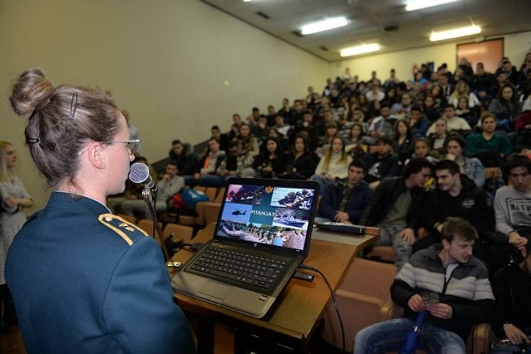 Od sjutra do 15. marta promocija vojnog poziva u srednjim školama u Crnoj Gori