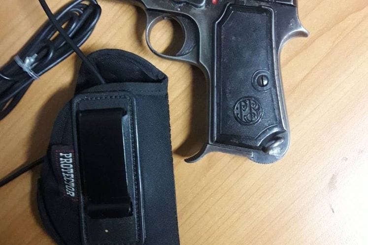 Berane: Pronađen pištolj i municija u ilegalnom posjedu; lišeno slobode bezbjednosno interesantno lice
