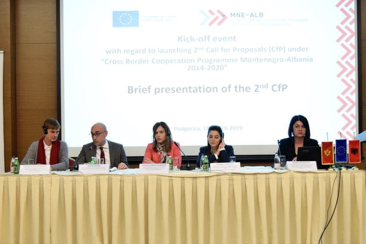 2,8 miliona eura za zajedničke projekte Crne Gore i Albanije