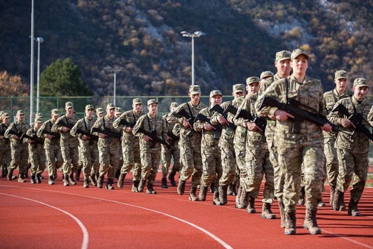 Primljeno 51 lice na oglas za vojnike i vojnikinje po ugovoru