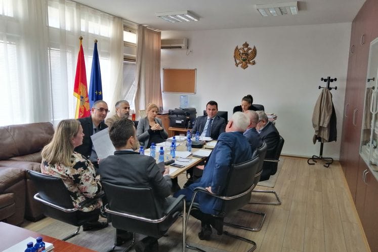 ODRŽAN TREĆI SASTANAK KOMISIJE ZA PREDLAGANJE KANDIDATA IZ REDA PREDSTAVNIKA DIJASPORE – ISELJENIKA ZA ČLANOVE SAVJETA ZA SARADNJU SA DIJASPOROM – ISELJENICIMA