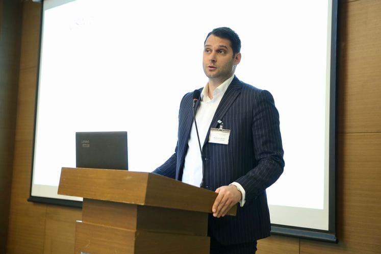 Radosav Babić na duženju sa mladim preduzetnicima