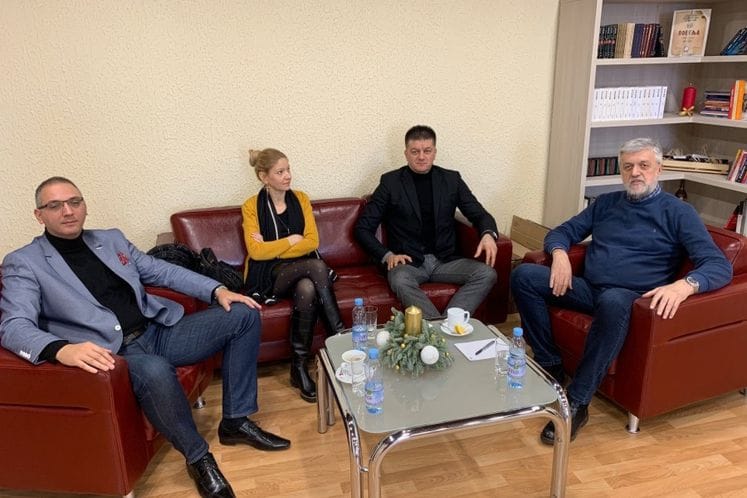 UPRAVA ZA DIJASPORU I RTCG DOGOVORILI SARADNJU I PRENOS DANA ISELJENIKA IZ BARA