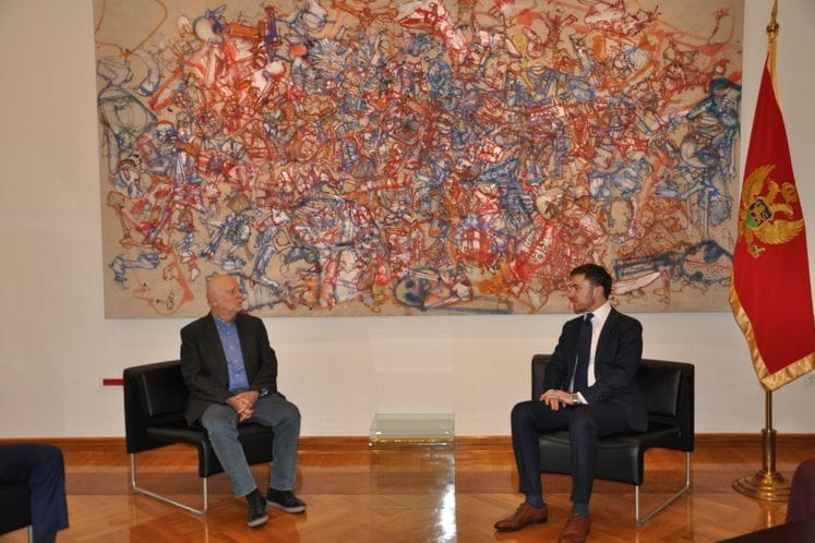 Ministar Bogdanović razgovarao sa pjesnikom Adamom Zagajevskim