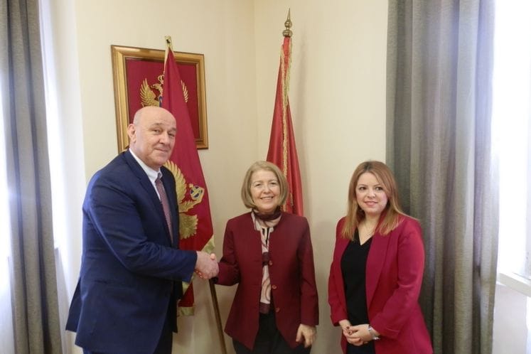 Susreti ministra finansija Radunovića sa ambasadorima