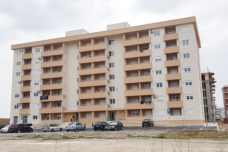 Premijer Duško Marković uručiće u ponedjeljak ključeve novih stanova zaposlenima u zdravstvu