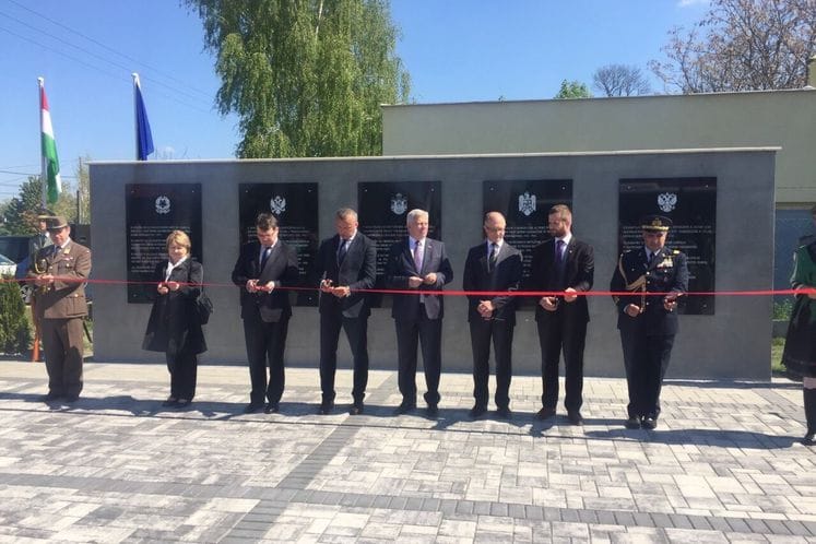 Stradalo više od 500 Crnogoraca: Filipović na otvaranju Spomen obilježja žrtvama ratnog logora u Velikom Međeru