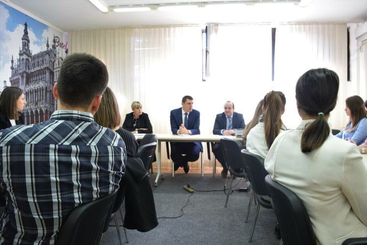 Students to benefit most from EU membership