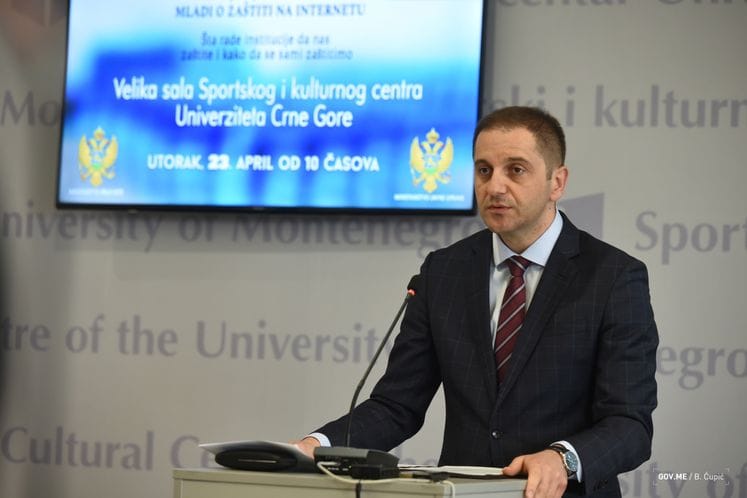 Šehović na konferenciji o internet nasilju: ako pribjegnete nasilju nijeste dominantni, već slabi