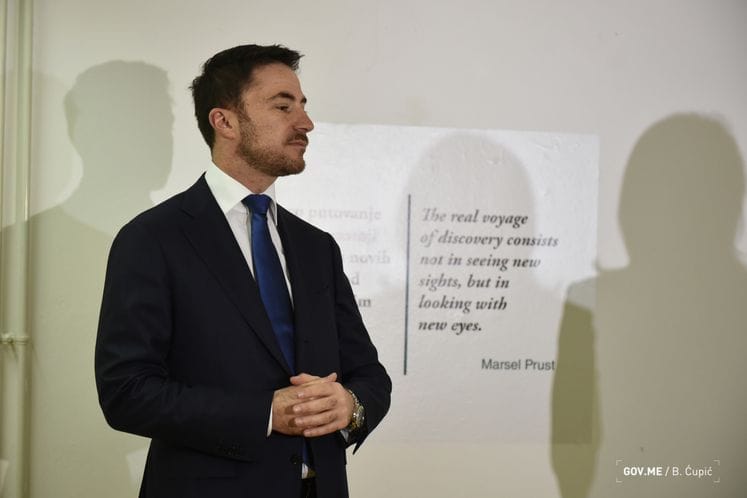 Ministar Bogdanović u Biljardi otvorio izložbu italijanske savremene umjetnosti "MetaFormizam"