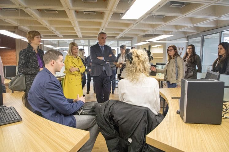 Minister Damjanović opens Interactive Space at University of Montenegro