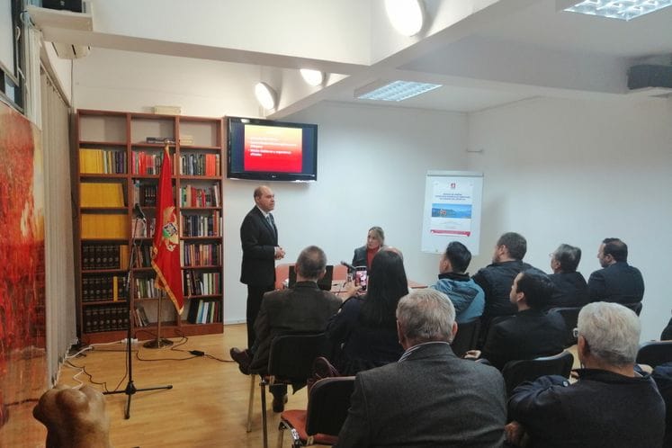 ODRŽANO PREDAVANJE PROFESORA ANDREASA LAKONIĆA U MATICI CRNOGORSKOJ