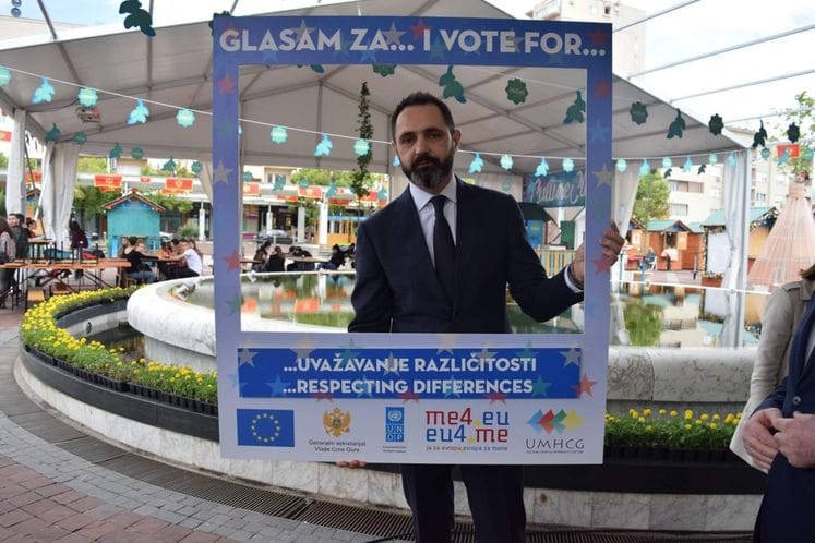 Radulović: Obezbijediti pristupačnost I promijeniti svijest prema licima sa hendikepom