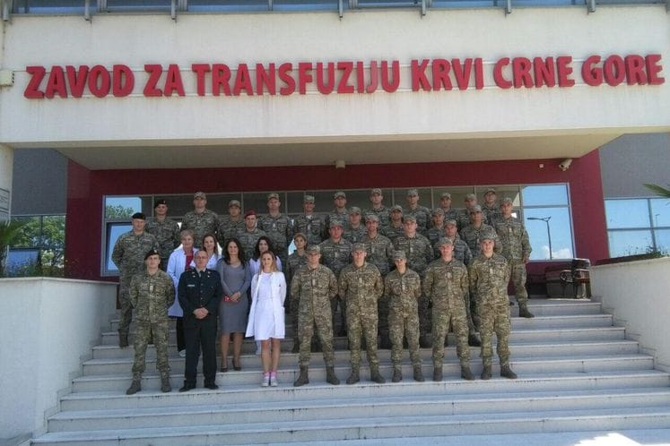 Povodom Dana nezavisnosti: Oko 90 vojnika učestvovalo u akciji dobrovoljnog davanja krvi