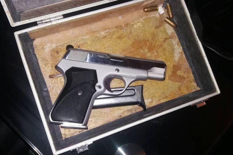 Podgorica: Pronađeni i oduzeti pištolj i municija u ilegalnom posjedu; osumnjičeni lišen slobode