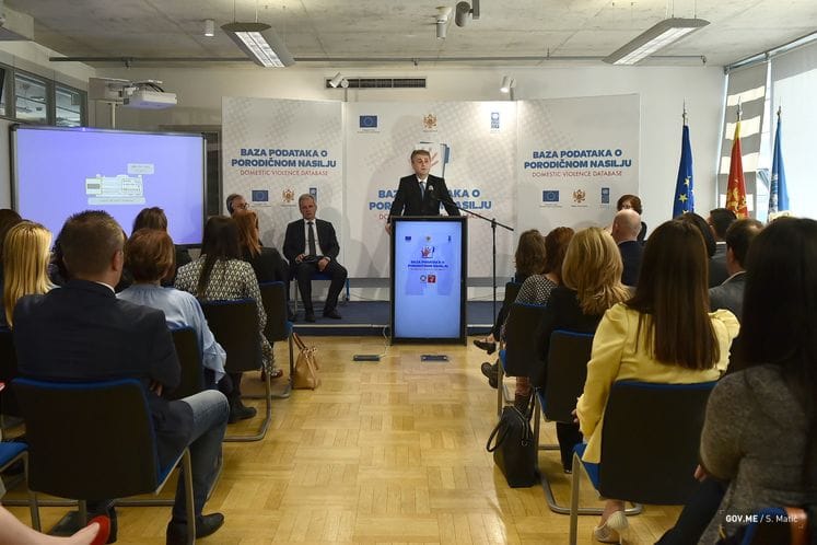 Predstavljena Baza podataka o porodičnom nasilju