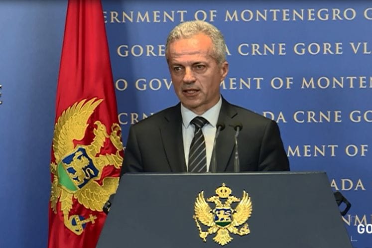 Cabinet passes decision on determining minimum wage in net amount of EUR 222