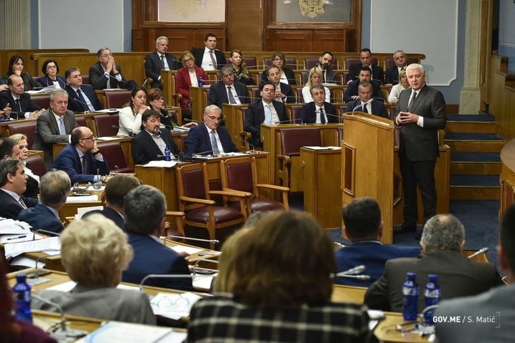 PM Marković at PMQs: Montenegro will not break diplomatic relations with Russia