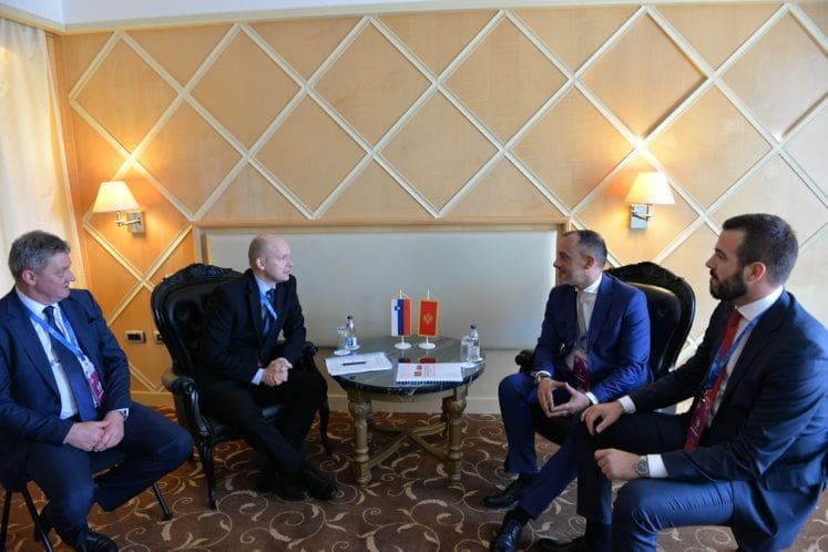 2BS Forum: Ivanović sa Mišmašem i brigadnom generalicom Bisel