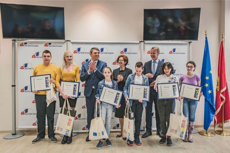 Uručene nagrade pobjednicima konkursa „Evropo čujemo li se?“