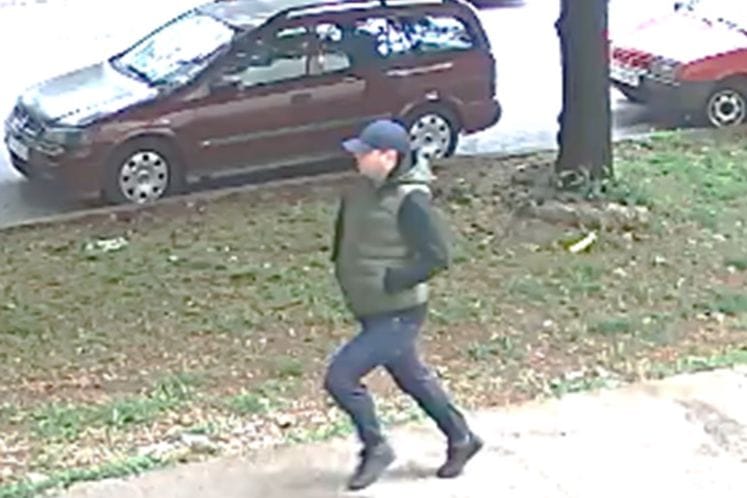 Ima napretka u istrazi ubistva u Podgorici koje je počinjeno juče; molimo građane da jave policiji ukoliko prepoznaju lice sa fotografija i snimka