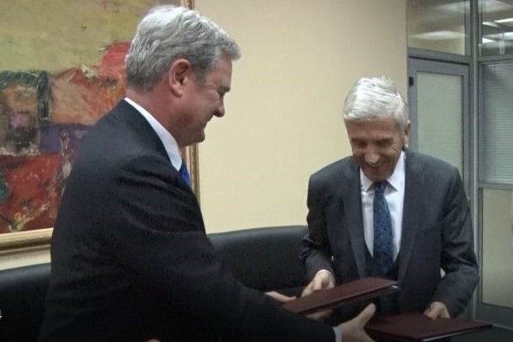 USKORO POSTAVLJANJE BISTE RADOVANA ZOGOVIĆA U PRIŠTINI