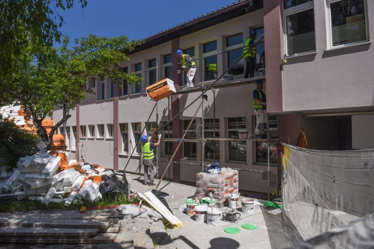 Bolji uslovi za boravak i rad pacijenata i zaposlenih u Domu zdravlja Rožaje