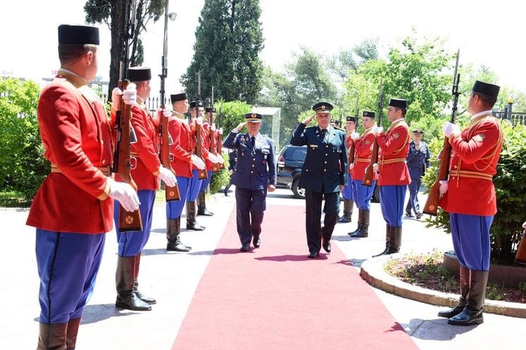 Komandant CAOC u Torehonu, general Servert sa generalom Dakićem i Filipovićem
