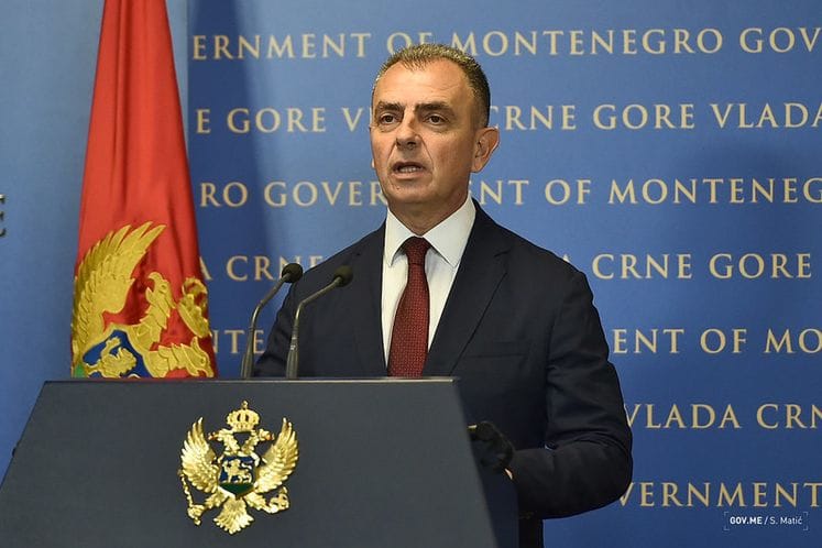 Izjava ministra zdravlja, dr Kenana Hrapovića povodom usvajanja Predloga zakona o ograničavanju duvanskih proizvoda