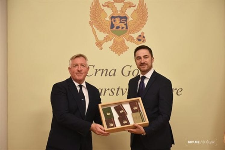 Remaining volumes of Princess Ksenija's Diary Collection handed over to Montenegro