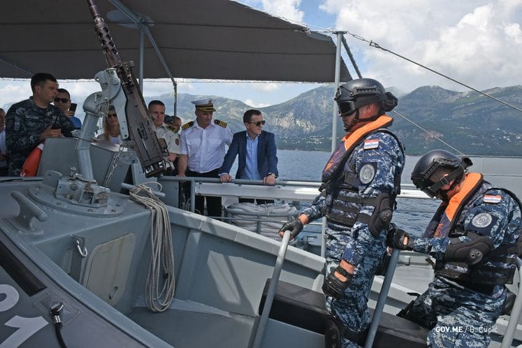 Bošković na hrvatskom brodu “Omiš”: Vježba ADRION LIVEX 19 potvrda bliske saradnje NATO saveznica