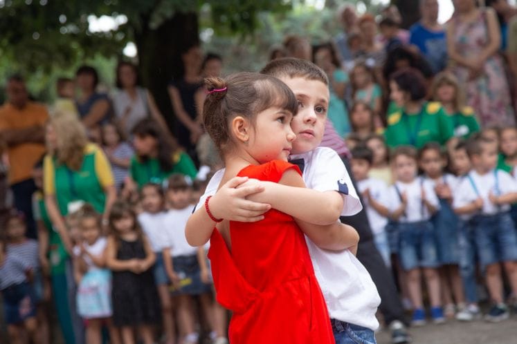 Nikolić – Vučinić: Roditelji, dajte priliku djeci da zablistaju u vrtiću!