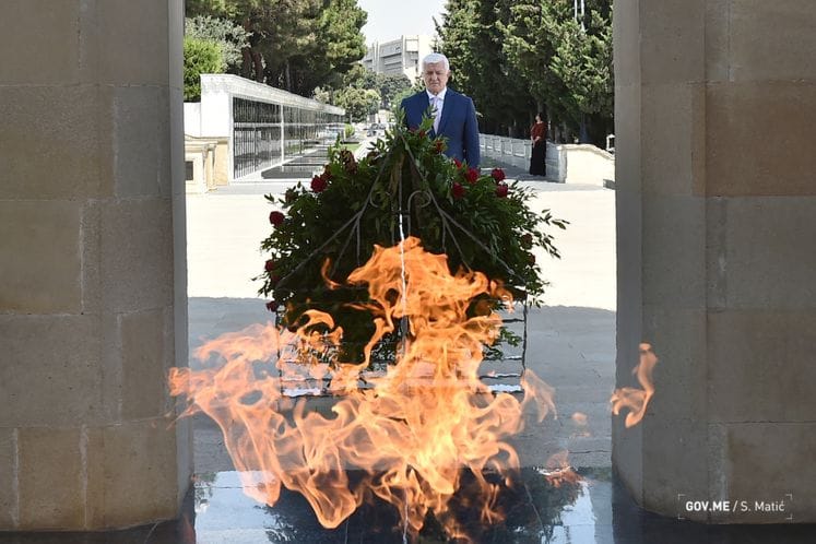 Predsjednik Vlade Crne Gore Duško Marković započeo zvaničnu posjetu Azerbejdžanu