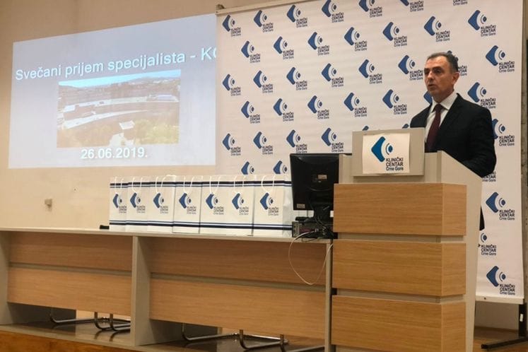 Obraćanje ministra zdravlja Kenana Hrapovića na svečanosti povodom završetka specijalizacija i supspecijalizacija 37 ljekara Kliničkog centra Crne Gore