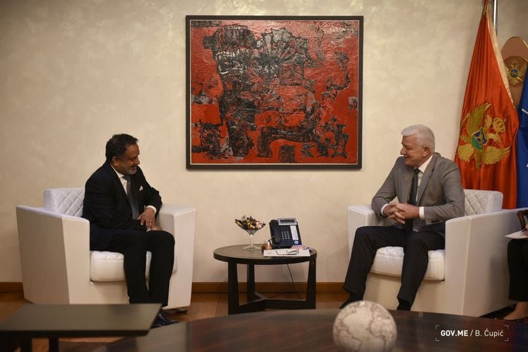 Premijer Marković razgovarao sa Delegacijom MMF-a: Vlada će sprovesti sve mjere fiskalne konsolidacije rukovodeći se potrebama građana i razvojem