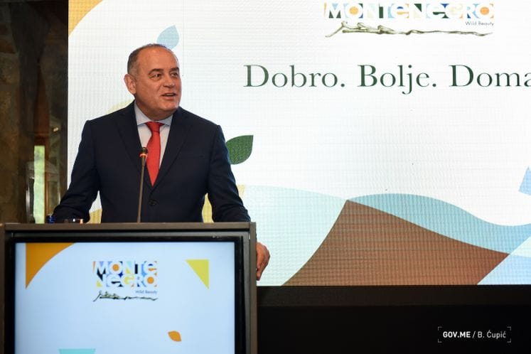 U Kolašinu održan susret proizvođača nagrađenih na sajmu u Novom Sadu i susret sa hotelijerima i tgovcima: Simović uputio tri poruke: Čestitam, sarađujte i nastavljamo