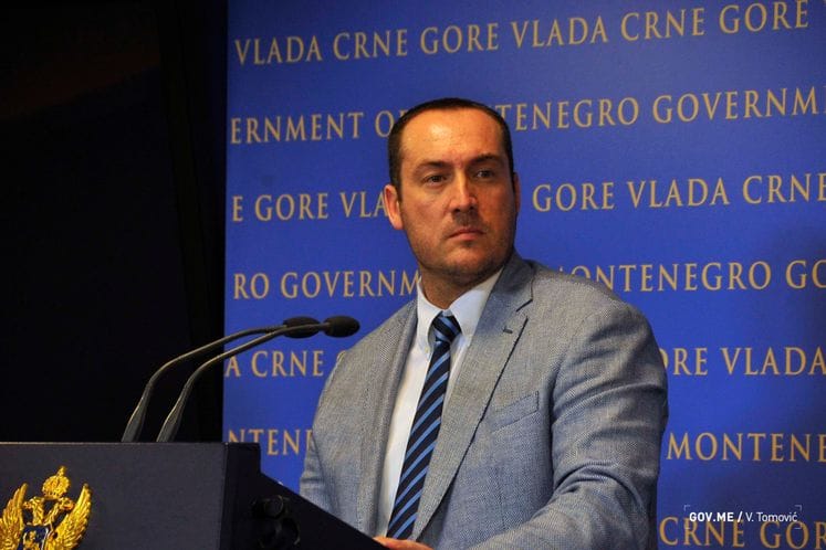 Vlada donijela Odluku o otpremnini u slučaju sporazumnog prestanka radnog odnosa zaposlenih u javnom sektoru